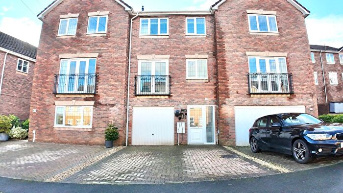 2 Bedroom Terraced House For Sale In Plynlimon Avenue, Crumlin, NP11