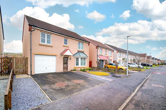 4 Bedroom Detached House For Sale In Suthren Yett, Prestonpans, East Lothian, EH32