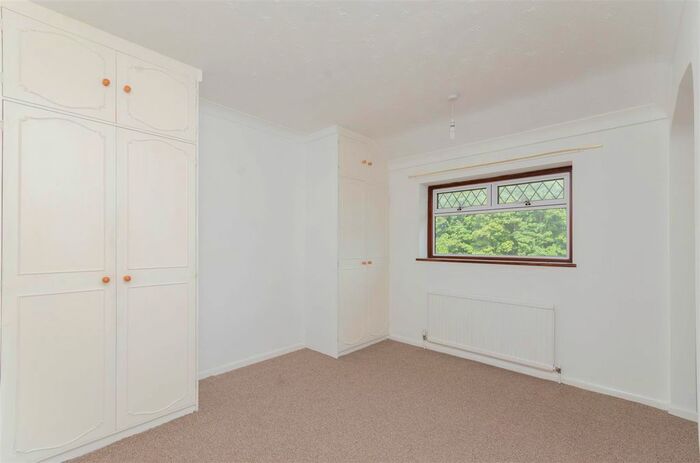 3 Bedroom Semi-Detached House To Rent In Salhouse Road, Sprowston, Norwich, NR7