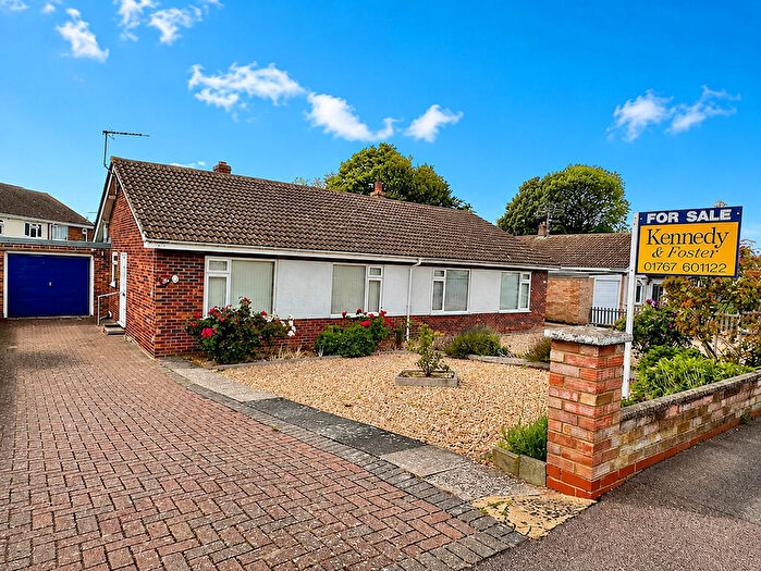 2 Bedroom Semi-Detached Bungalow For Sale In Kitelands Road, Biggleswade, SG18