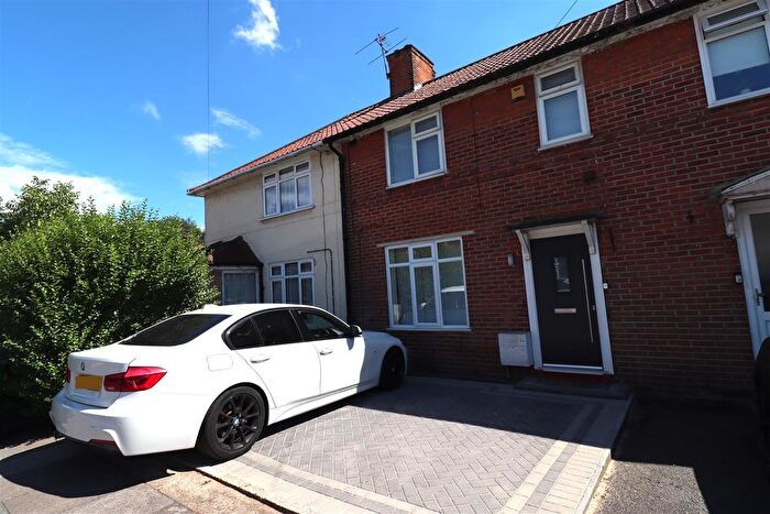 3 Bedroom Terraced House For Sale In Abbots Road, HA8
