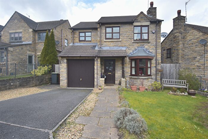3 Bedroom Detached House For Sale In Randal Crescent, Whaley Bridge, High Peak, SK23