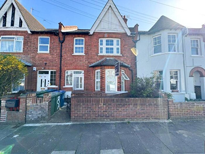 2 Bedroom House To Rent In Rosslyn Crescent, Harrow, HA1
