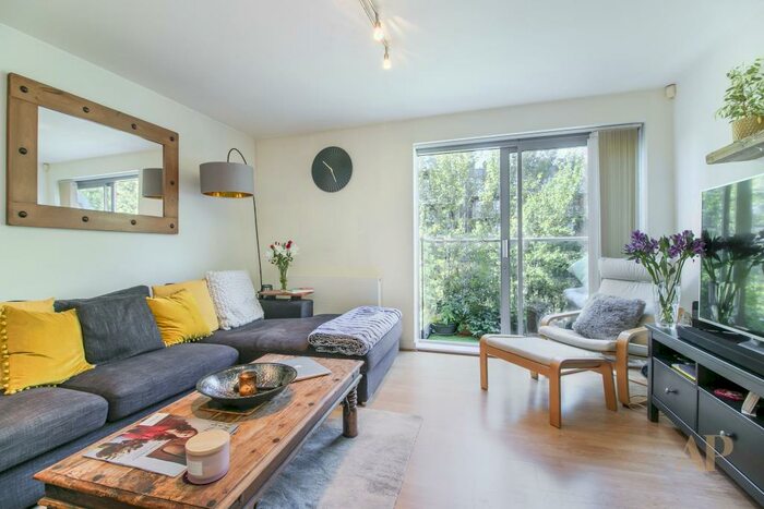 2 Bedroom Apartment To Rent In Estilo Apartments, Wenlock Road, London, N1