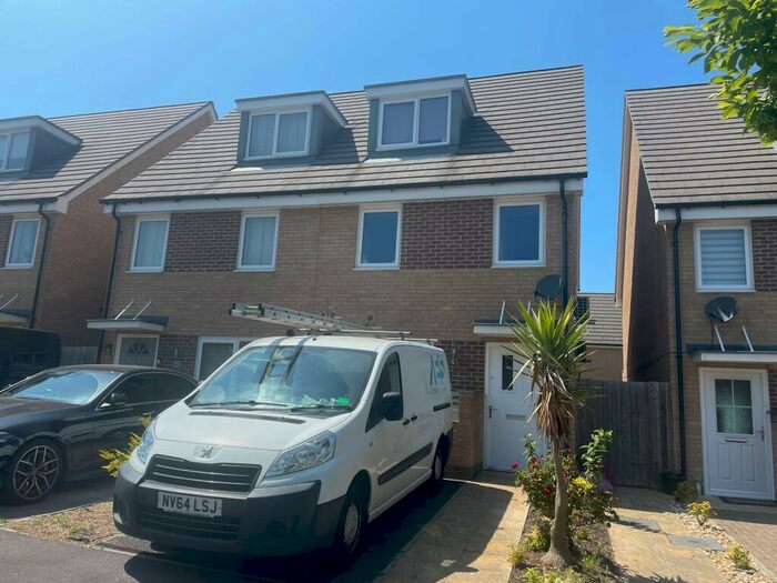 3 Bedroom House To Rent In Blanchard Avenue, Gosport, PO13