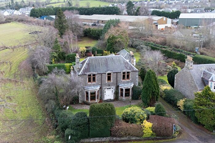 5 Bedroom Villa For Sale In Station Road, Abernethy, PH2