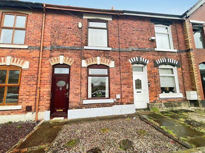 2 Bedroom Terraced House For Sale In Scobell Street, Bury, BL8