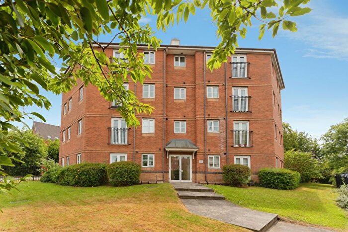 2 Bedroom Flat For Sale In North Road, Birkenhead, CH42