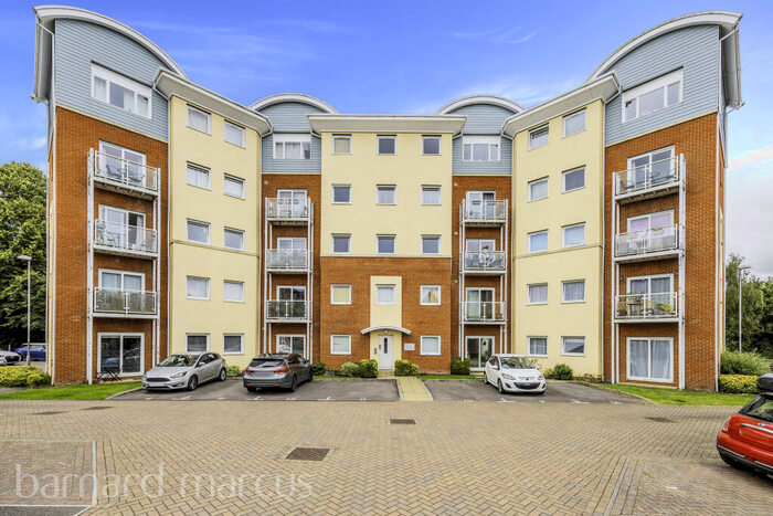 1 Bedroom Apartment To Rent In Yoxall Mews, Redhill, RH1