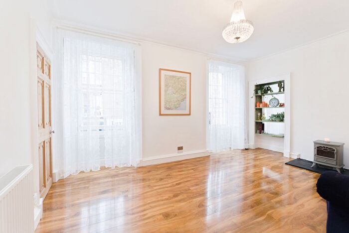 1 Bedroom Flat For Sale In A, High Street, Dalkeith, EH22