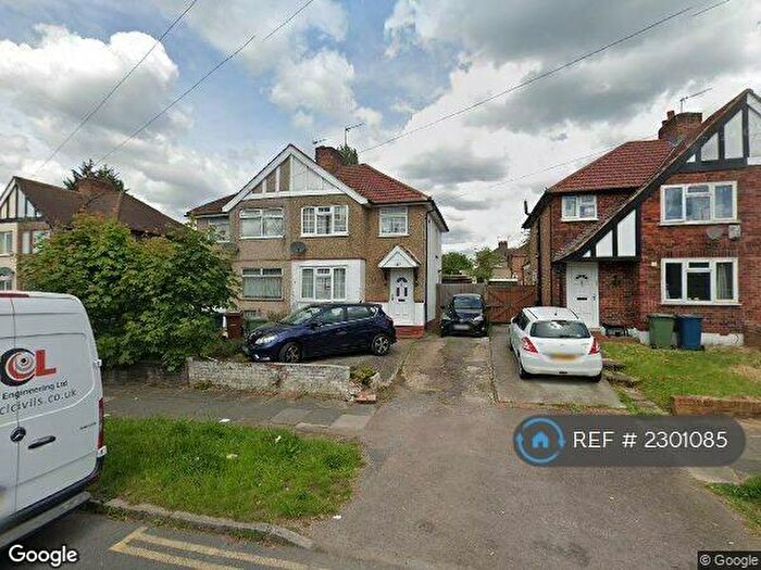 3 Bedroom Semi-Detached House To Rent In Long Elms, Middlesex, HA3