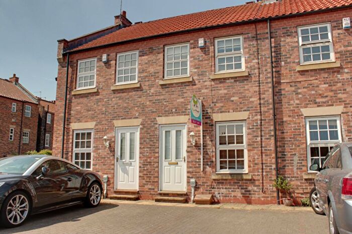 2 Bedroom Terraced House To Rent In Barleyholme, Beverley, HU17