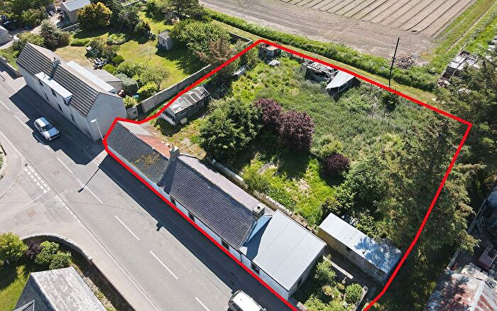 2 Bedroom Detached Bungalow For Sale In Cummingston, IV30