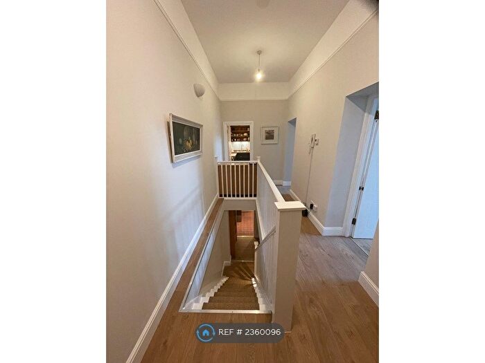 2 Bedroom Flat To Rent In Blackmans Yard, London, E2