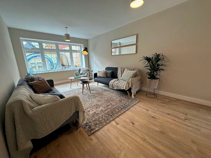 1 Bedroom Flat For Sale In Apartment, Whittle House, Warwick Street, Earlsdon, Coventry, CV5