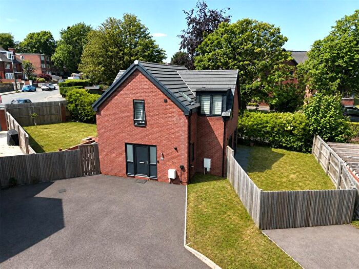 4 Bedroom Detached House For Sale In Gibson House Drive, Wallasey, Wirral, CH44