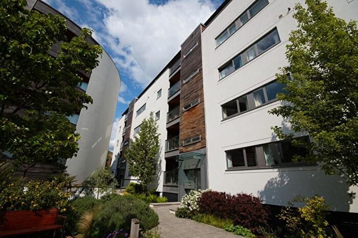 1 Bedroom Flat To Rent In Montpellier Grove, Cheltenham, GL50