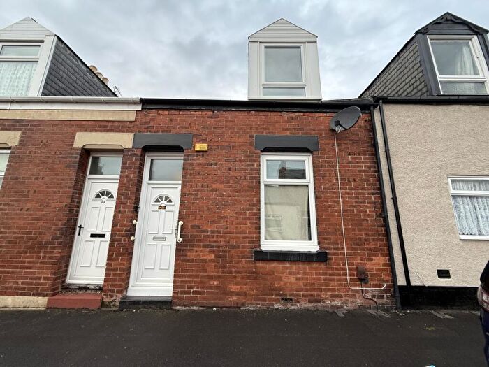 3 Bedroom Cottage For Sale In Edward Burdis Street, Sunderland, SR5