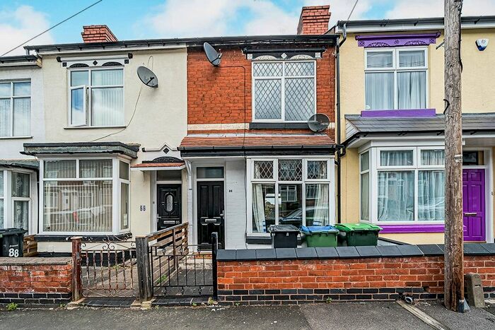 2 Bedroom Terraced House To Rent In Beakes Road, Smethwick, West Midlands, B67