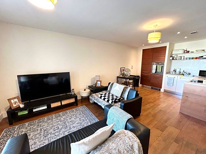 1 Bedroom Property To Rent In Falcon Drive, Cardiff, CF10
