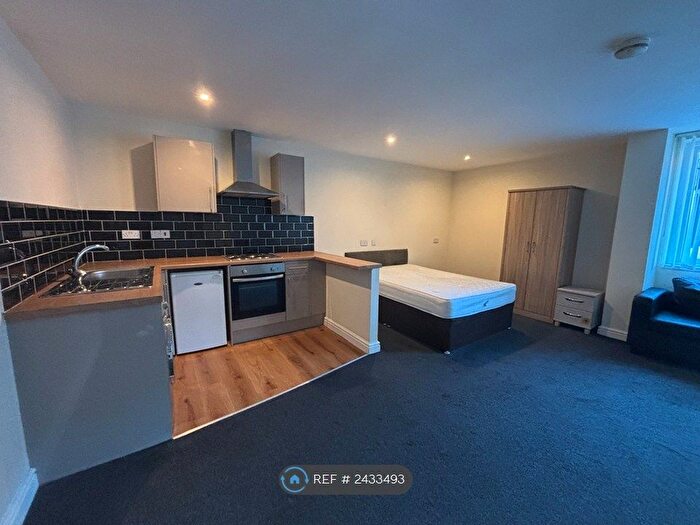 Studio To Rent In Young Street, Doncaster, DN1