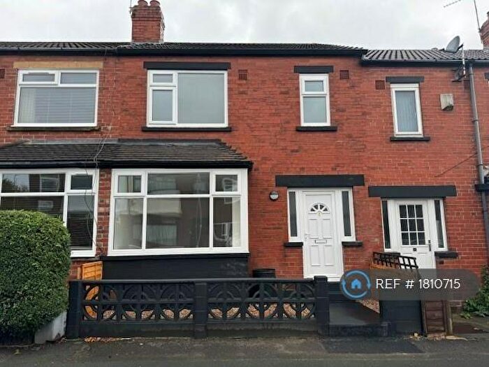 4 Bedroom Terraced House To Rent In Ashby Terrace, Leeds, LS13