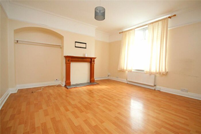 2 Bedroom Terraced House To Rent In Stamford Road, Dagenham, RM9