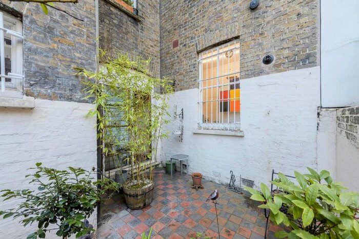 1 Bedroom Flat To Rent In St. Georges Road, London, SE1