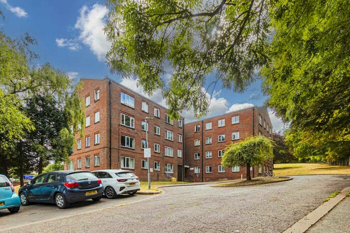 1 Bedroom Flat To Rent In Aldwyck Court, Leighton Buzzard Road, Hemel Hempstead, Hertfordshire, HP1