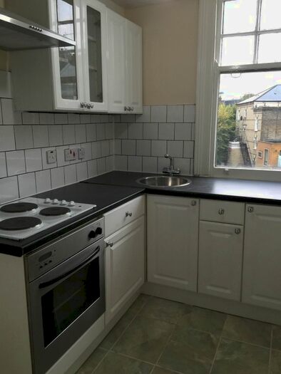 2 Bedroom Flat To Rent In Edith Villas, West Kensington, W14