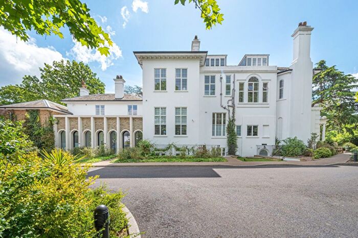 2 Bedroom Flat For Sale In Beltwood Park Place, Sydenham Hill, London, SE26