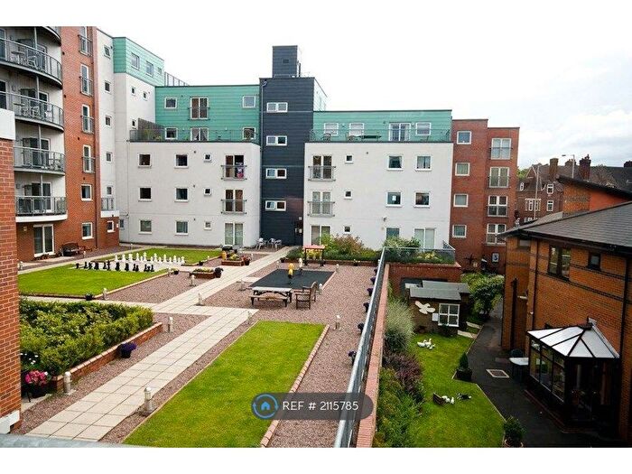 2 Bedroom Flat To Rent In Tower Court, Newcastle-Under-Lyme, ST5