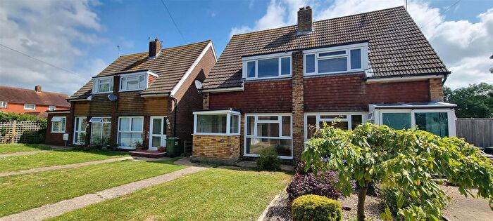 2 Bedroom Semi-Detached House To Rent In Farmlands Close, Polegate, BN26