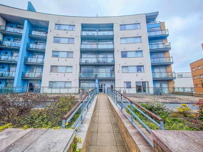 1 Bedroom Flat To Rent In Tideslea Path, London, SE28