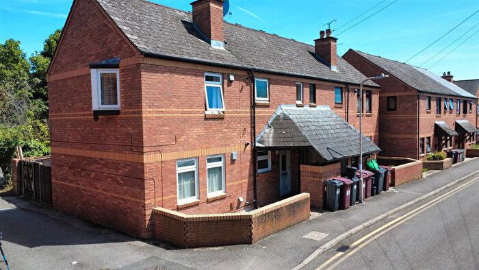 1 Bedroom Maisonette To Rent In Field Road, Reading, RG1