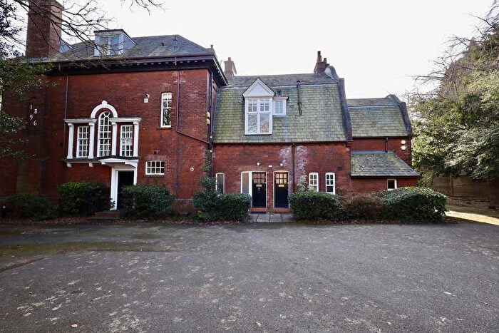 2 Bedroom Flat To Rent In Jesmond Park West, Jesmond, Newcastle Upon Tyne, NE7