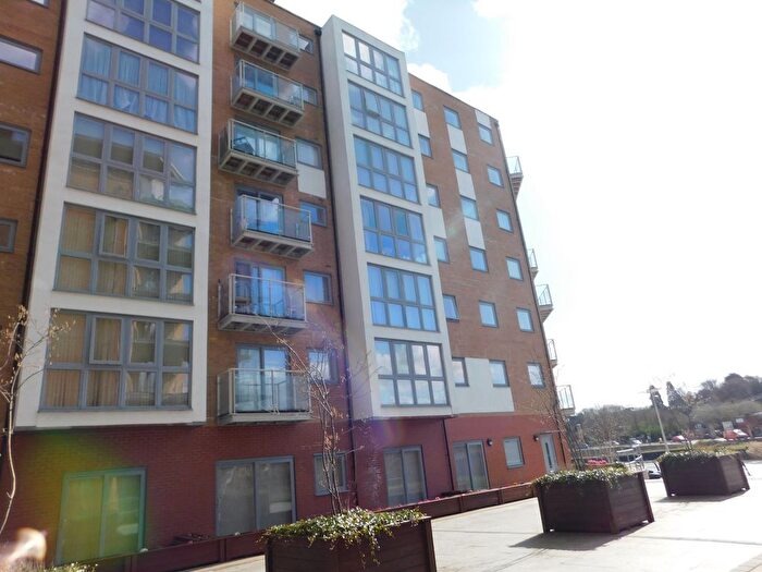 2 Bedroom Flat To Rent In Keel Point, Ship Wharf, Colchester, Essex, CO2