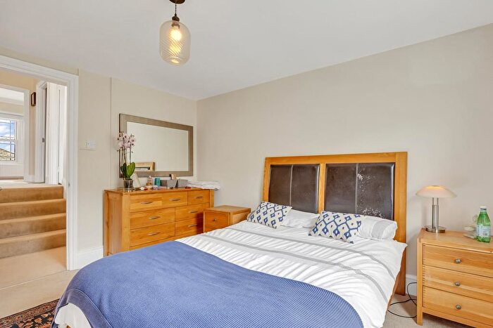 1 Bedroom Flat For Sale In Lilyville Road, London, SW6