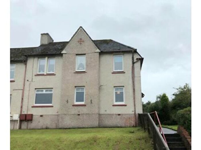 3 Bedroom Flat To Rent In Edinburgh Road, Harthill, ML7