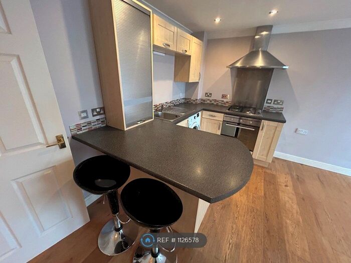 1 Bedroom Flat To Rent In Seymour Place, West Bridgford, Nottingham, NG2