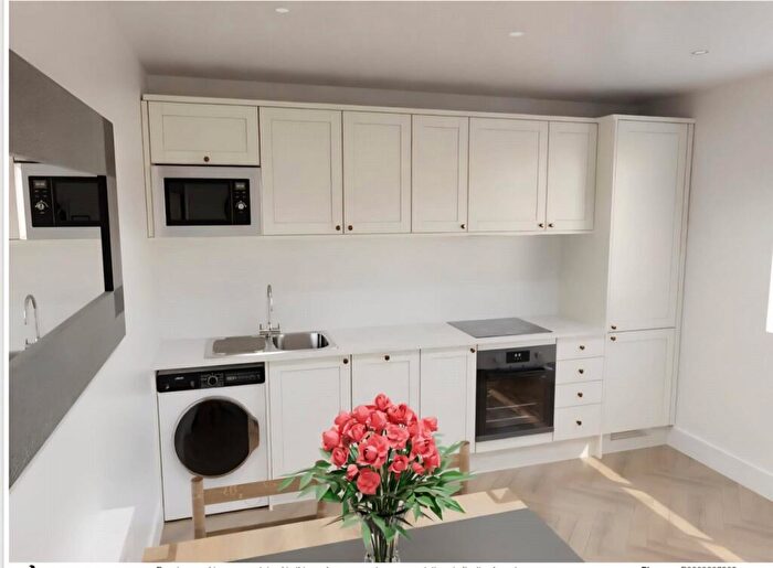 4 Bedroom Apartment To Rent In Camden Street, Camden, London, NW1