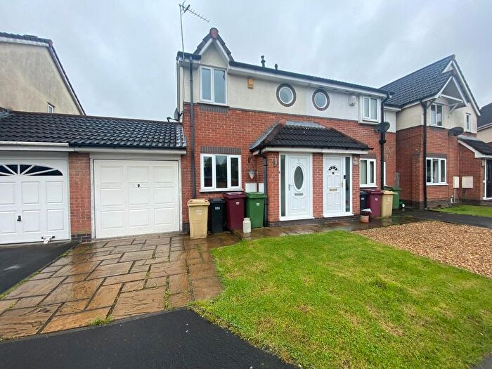 2 Bedroom Semi Detached House To Rent In Dymchurch Avenue, Stoneclough, M26