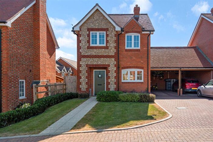 3 Bedroom Detached House For Sale In Pritchard Place, Hurstbourne Priors, Whitchurch, RG28