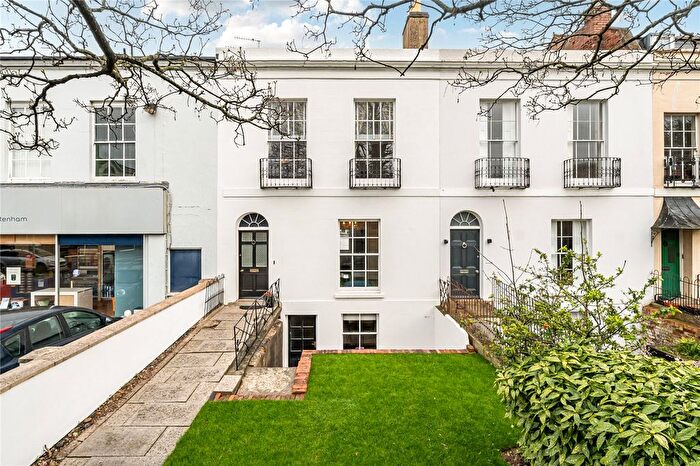 3 Bedroom Town House For Sale In Fairview Road, Cheltenham, GL52