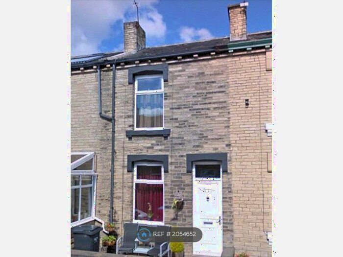 2 Bedroom Terraced House To Rent In Crown Street, Brighouse, HD6
