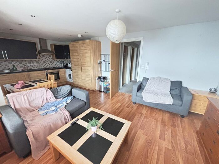 2 Bedroom Semi Detached House To Rent In Norton House Cardigan Road, Leeds, LS6