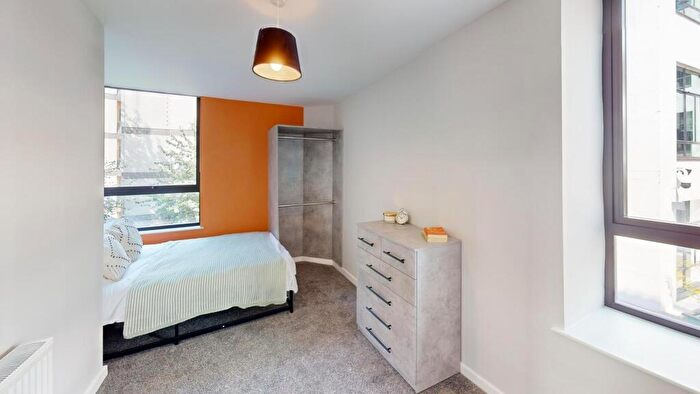 1 Bedroom House To Rent In Fitzhardinge House, Bristol, BS1