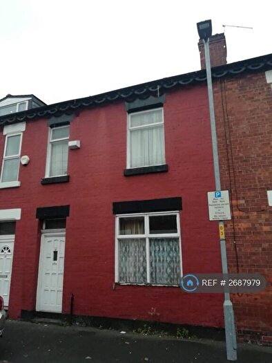 3 Bedroom Terraced House To Rent In South Grove, Manchester, M13