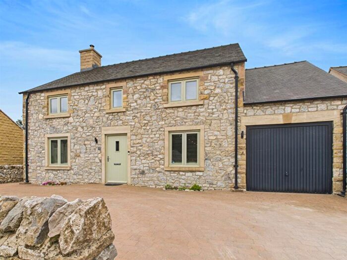 4 Bedroom Detached House For Sale In Dairy Close, Hartington, SK17