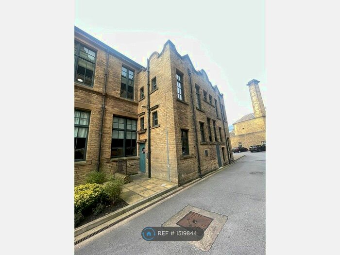 2 Bedroom Flat To Rent In Byron Street, Bradford, BD3